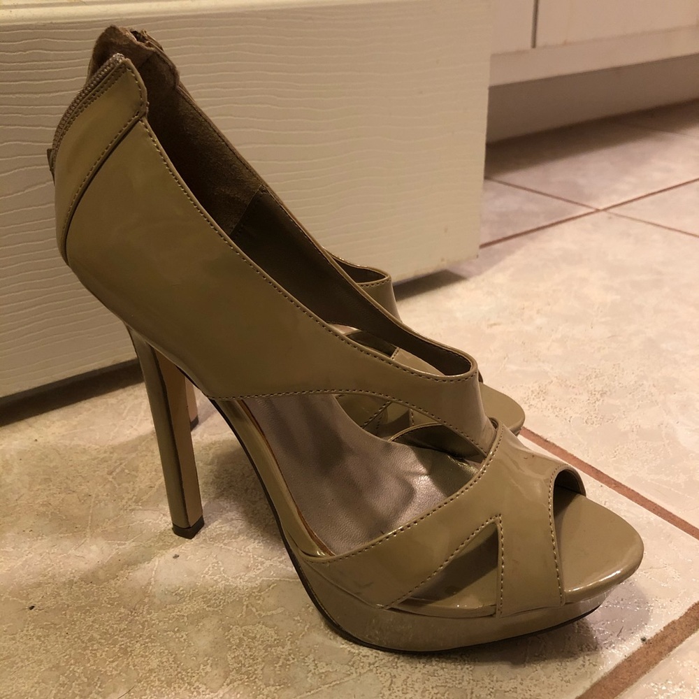 Nude heels - Picture 3 of 3